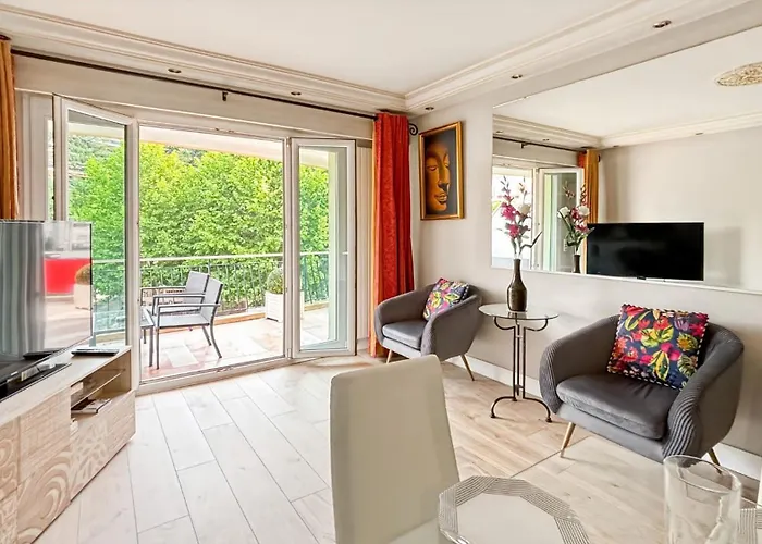 Comfortable And Fully Equiped Two Bedroom * Cannes