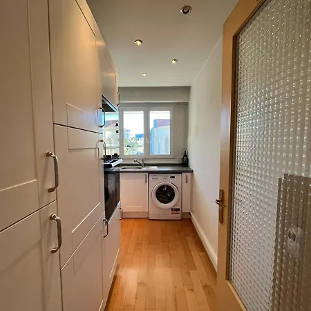 Comfortable And Fully Equiped Two Bedroom Appartement Cannes
