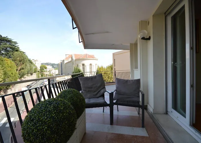 Lägenhet Comfortable And Fully Equiped Two Bedroom