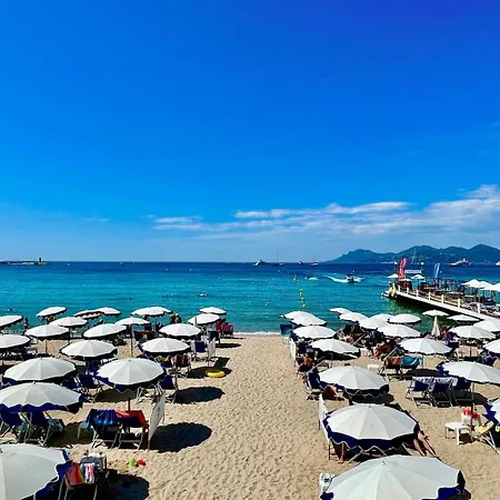 Comfortable And Fully Equiped Two Bedroom * Cannes