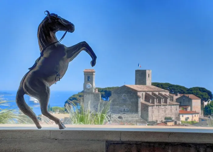 Comfortable And Fully Equiped Two Bedroom *